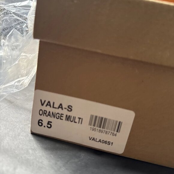 Steve Madden Vala S Pump - Picture 2 of 4